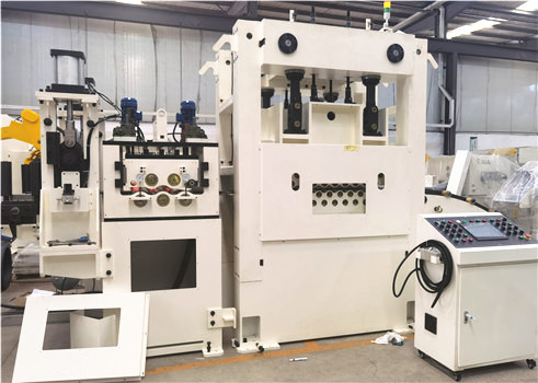 Fine Coil Blanking Line with Double-stage Straightener machine for brake pads