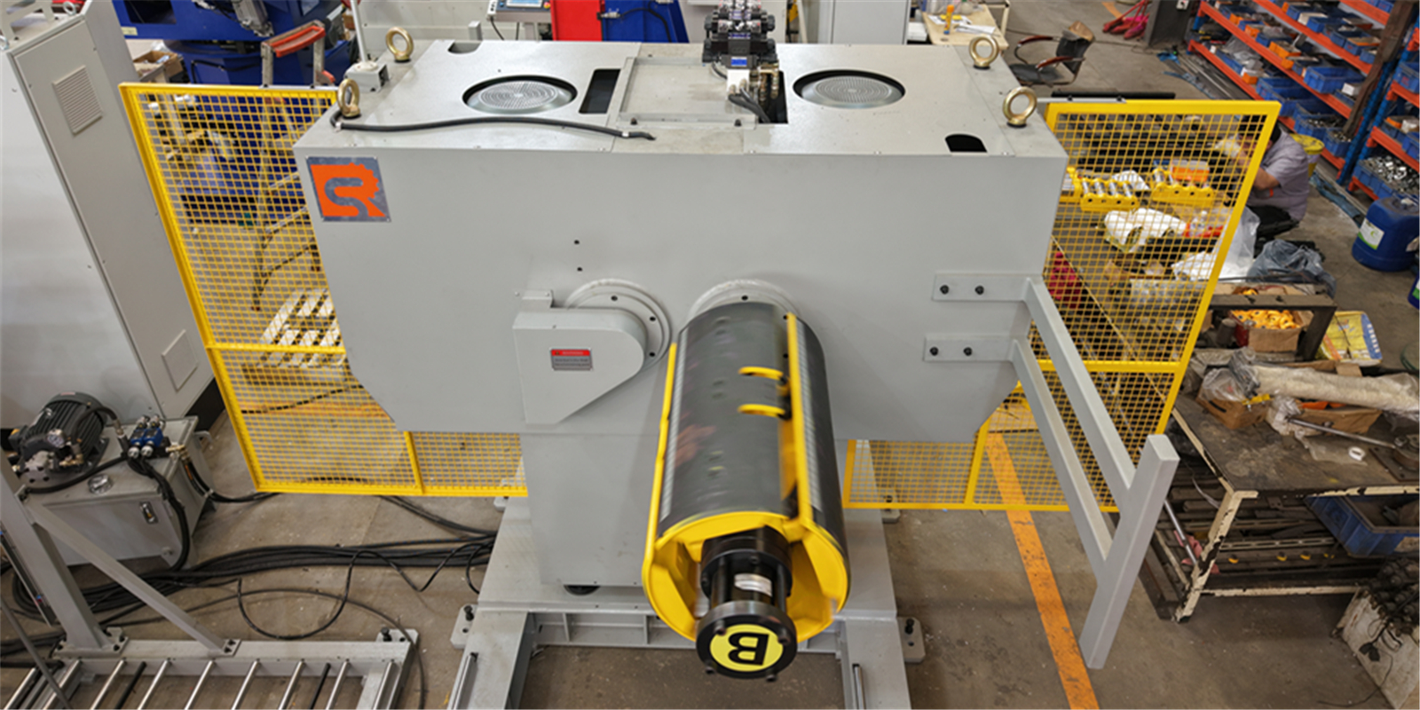 Complete High-Speed Feeding Solution for Lamination Stamping: Double Head Decoiler Complete High-Speed Feeding Solution for Lamination Stamping: Double Head Decoiler