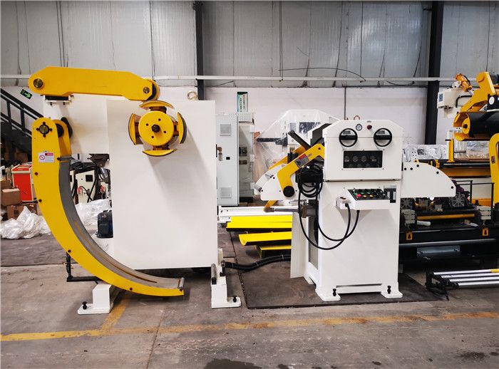 Why Combined Decoiler Straightener Machine Is Popular in International Market