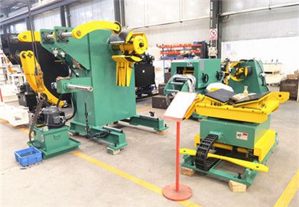Compact Straightener feeder is ideal for stainless steel stamping process