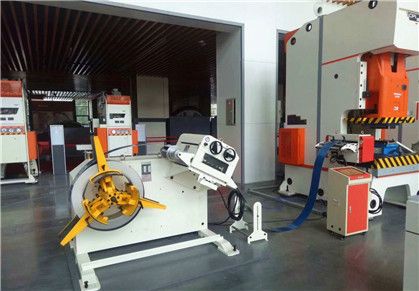 Customized Coil Feeding Line For Producing Steel Spacers In Building