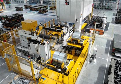 SUNRUI Decoiler straightener feeder with tail feeder and double trolleys