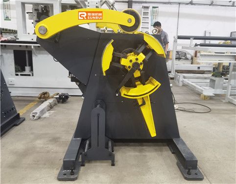 Choosing a Suitable Decoiler for Metal Processing: A Focus on SUNRUI Machine