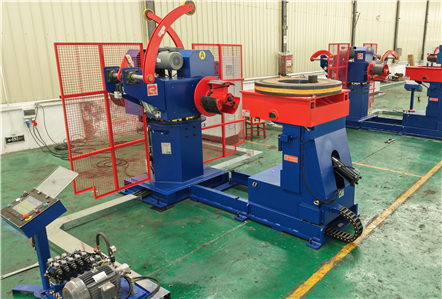 DBMT-200S + Coil Upender with Flipping Table