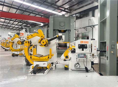 Why the SUNRUI Integrated Decoiler Straightener Feeder is Your Key to Automotive Parts Manufacturing in China 2025